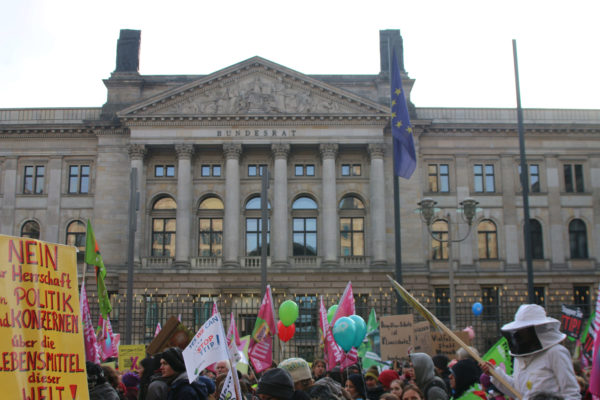 Wir haben es satt 2017 (Berlin): Demo vor dem Bundesrat